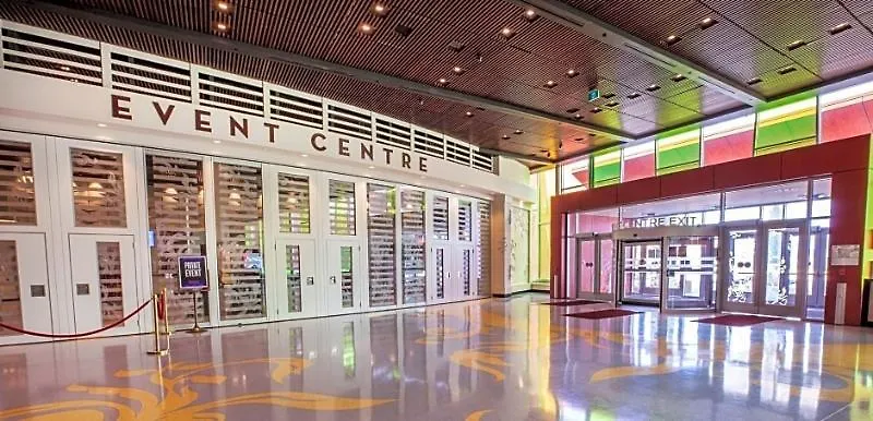 Canad Inns Destination Centre Club Regent Casino Hotel Winnipeg